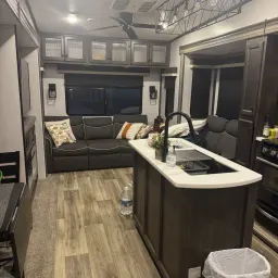 Recensisci la foto 2