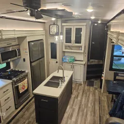 Recensisci la foto 2