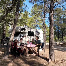 Recensisci la foto 4