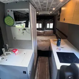 Recensisci la foto 1