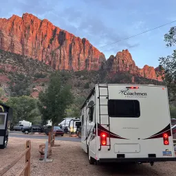 Recensisci la foto 1