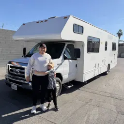 Recensisci la foto 1