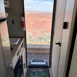 Recensisci la foto 1