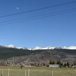 Recensisci la foto 1