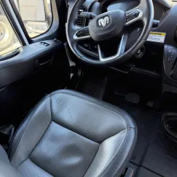 Review photo 4