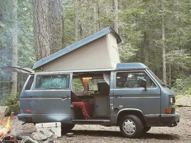 1989 Volkswagen Westfalia Camper van rental in Portland, OR