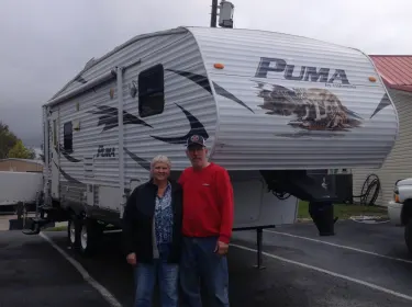 2010 Palomino Puma Fifth-wheel rental in Kingsville, OH