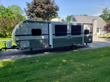 2019 Shasta Oasis Travel trailer rental in Grand Haven, MI