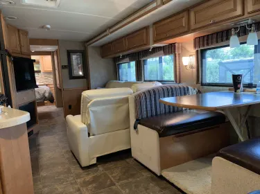 2014 Itasca Sunstar Class A rental in San Diego, CA