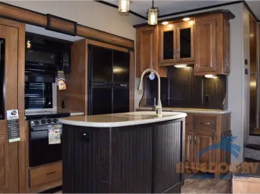 2017 Grand Design Reflection Fifth-wheel rental in Arbuckle, CA