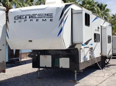 2016 Genesis Supreme Rv Genesis Supreme Fifth-wheel rental in Lake Havasu City, AZ