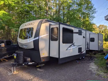 2021 Forest River Forest River Flagstaff Classic Super Lite Travel trailer rental in Old Rock River Township, MI