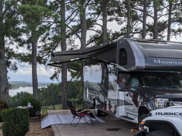 2020 Thor Magnitude Class C rental in Clermont, FL