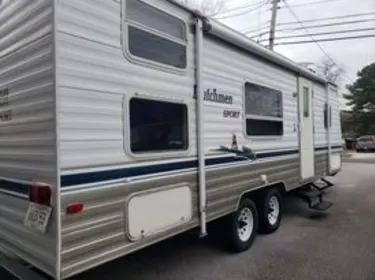 2004 Dutchmen Sport Travel trailer rental in Chattanooga, TN