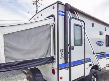 2018 Jayco Jay Feather Baja Travel trailer rental in Kelowna, BC