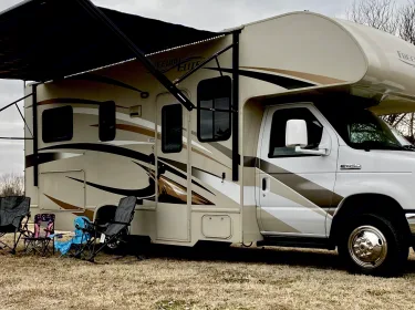 2016 Thor Motor Coach Freedom Elite Class C rental in Springdale, AR