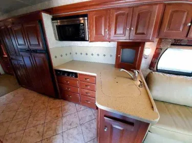 2011 Winnebago Adventurer Class A rental in Columbiana, AL