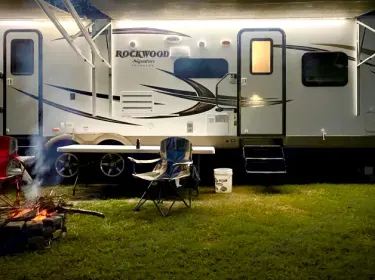 2016 Forest River Rockwood Signature Ultra Travel trailer rental in Pittsville, MD