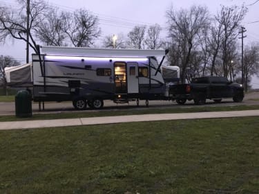 2018 Starcraft Launch Travel trailer rental in San Antonio, TX