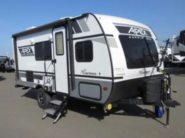 2021 Coachmen Apex Travel trailer rental in Apple Valley, CA