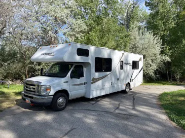 2012 Thor Thor Motorhome Class C rental in North Salt Lake, UT