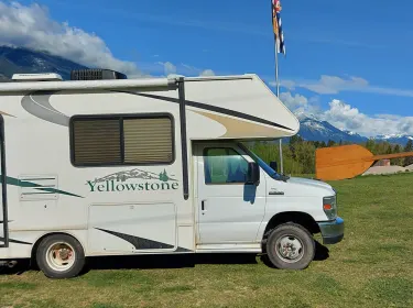 2009 Gulf Stream Yellowstone Class C rental in Kelowna, BC