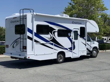 2022 Thor Motor Coach Chateau Class C rental in Santee, CA