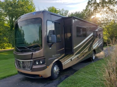 2015 Holiday Rambler Vacationer Class A rental in Bloomington, IN