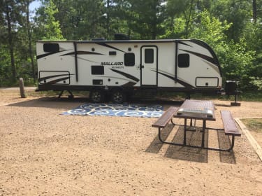2019 Heartland Mallard M26 Travel trailer rental in Brainerd, MN