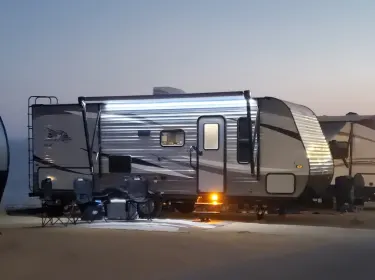 2021 Jayco Jayflight 224bhw Travel trailer rental in Rialto, CA