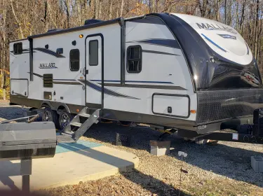 2020 Heartland Mallard Travel trailer rental in Aurora, OH