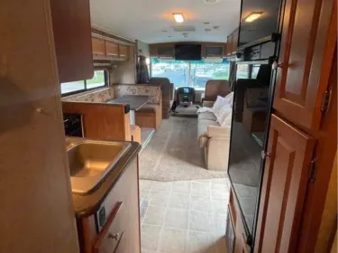 2008 Winnebago Winnebago Class A rental in Clovis, CA