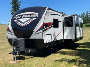 2019 Cruiser Rv Corp Fun Finder Travel trailer rental in Boring, OR