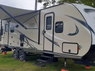 2018 geo 267RL Travel trailer rental in Midland, MI
