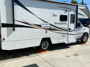2019 Winnebago Minnie Winnie Class C rental in spring valley, CA