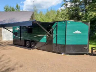 2019 Glacier Ice House Glacier Ice House Trailer Travel trailer rental in KETTLE RIVER, MN