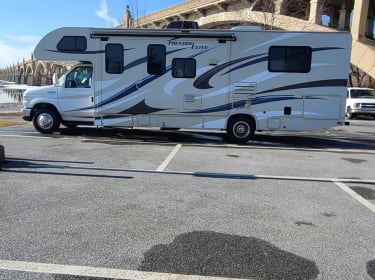 2015 Thor Motor Coach Freedom Elite Class C rental in Marietta , PA