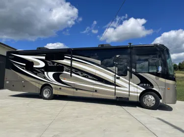 2019 Jayco Precept Class A rental in Columbia, KY
