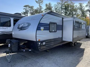 2022 Forest River Cherokee Grey Wolf Travel trailer rental in Center Conway, NH