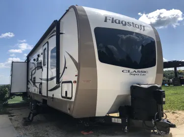 2018 Forest River Flagstaff Classic Super Lite Travel trailer rental in Neosho, WI