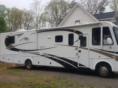 2010 Damon Corporation Daybreak Class A rental in Sumerduck, VA