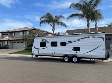 2015 Jayco Jay Feather Ultra Lite SLX Travel trailer rental in Modesto, CA