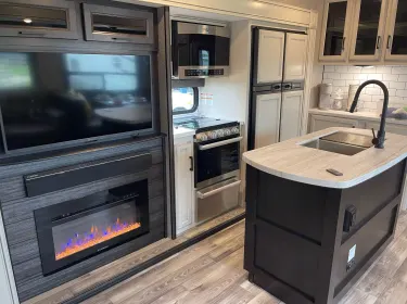 2022 Jayco Eagle HT 312BHOK Travel trailer rental in Gulf Shores, AL