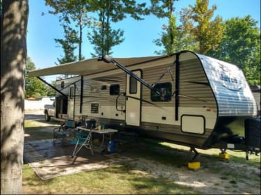 2017 Jayco Jay Flight Travel trailer rental in Clarkston, MI
