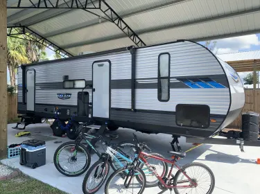 2021 Forest River Salem Travel trailer rental in Valdosta, GA