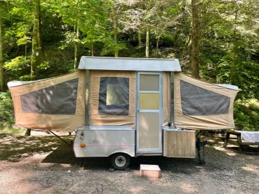 1983 Coleman Other Folding trailer rental in Columbus, OH