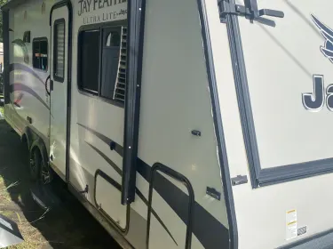 2015 Jayco Jay Feather Ultra Lite Travel trailer rental in Whitehall, NY