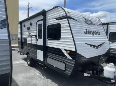 2022 Jayco Jay Flight SLX 7 184BS Travel trailer rental in Boise, ID