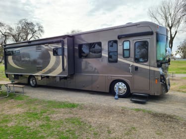2008 Itasca Meridian Class A rental in Las Vegas, NV
