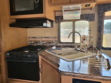 2016 Thor Four Winds Class C rental in Hammonton, NJ